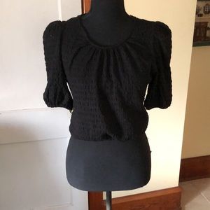 Luca crop top sizeS. Ptp 18” x 16”